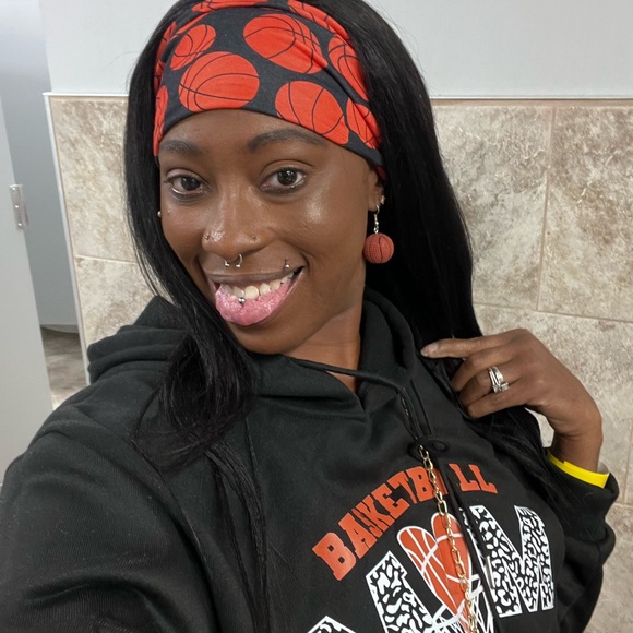 Meet your Posher, Tanya - Picture 4 of 7